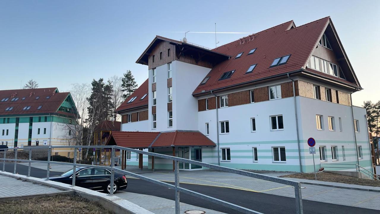 511 * Lipno nad Vltavou
